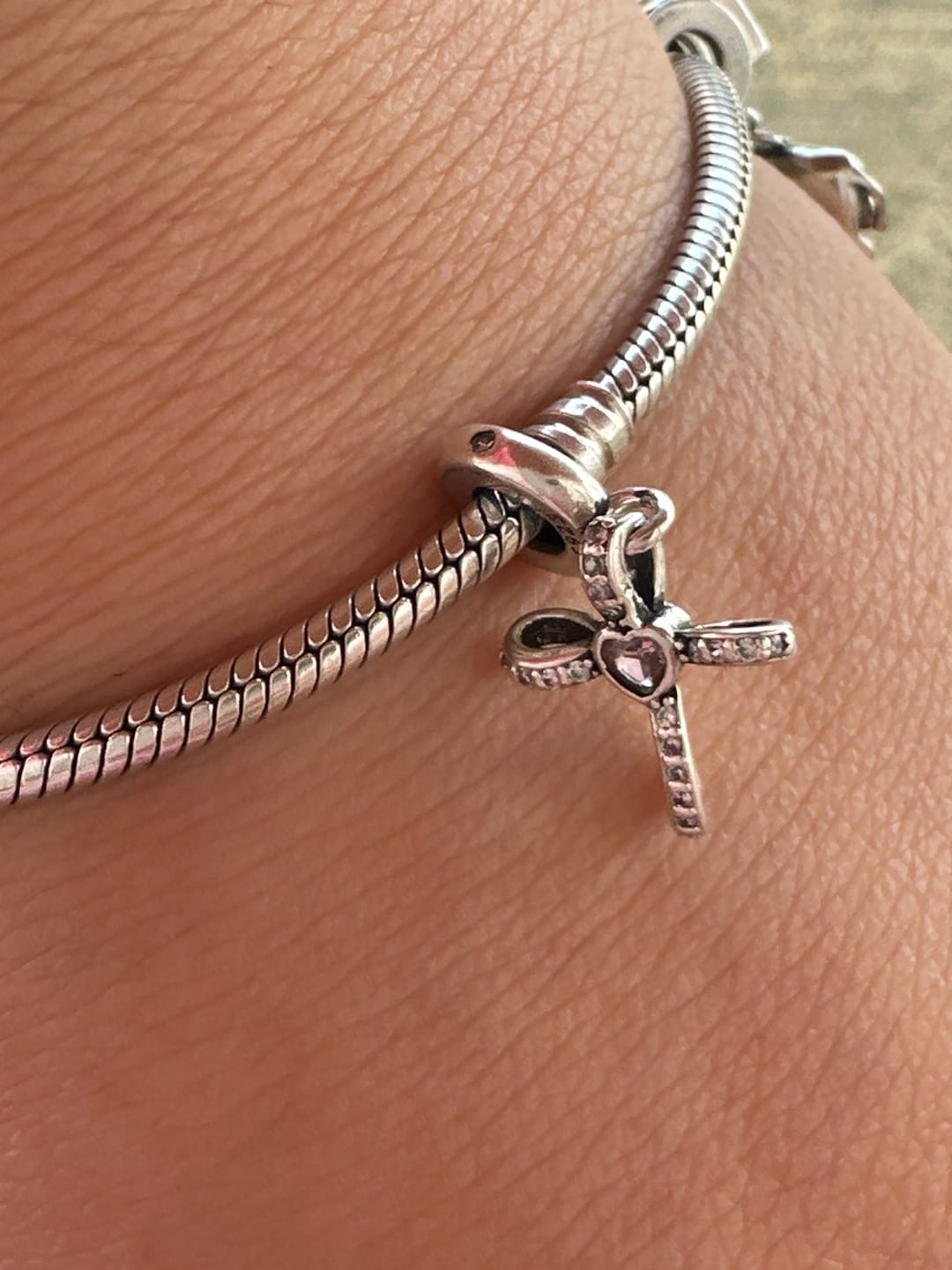 Customer photo review of Charm Cruz Diamantada