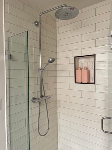 Customer photo review of 1-Spray Handheld Shower Head, Handshower Only