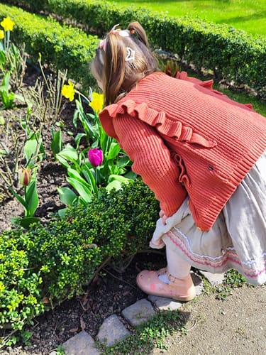 Customer photo review of Flower Pop T-Bar Scallop - Blush