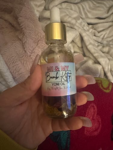 Customer photo review of Bomb Kitty Yoni Oil