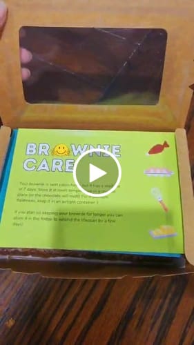 Customer video review of Mini birthday brownie