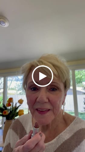 Customer video review of Lipstick - Sale
