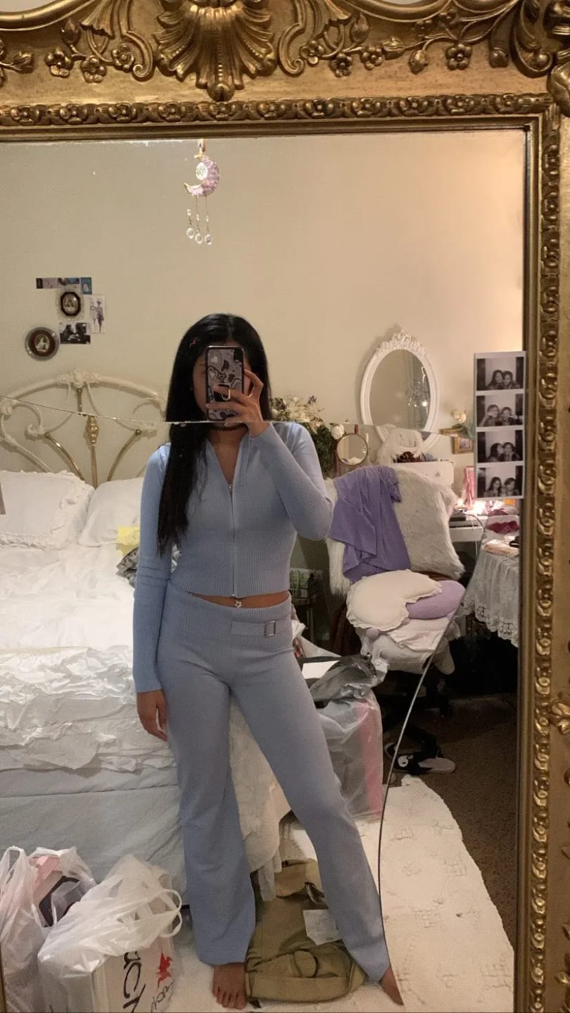 Customer photo review of Ensemble à capuche en tricot Douillet