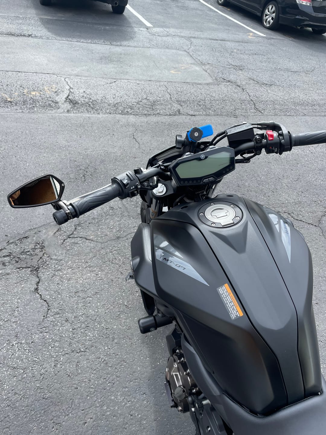 Customer photo review of Rhino Moto - Gen 1 - Threaded Mirror Mount & Mirror Kits - MT-07 (FZ-07) 2016+