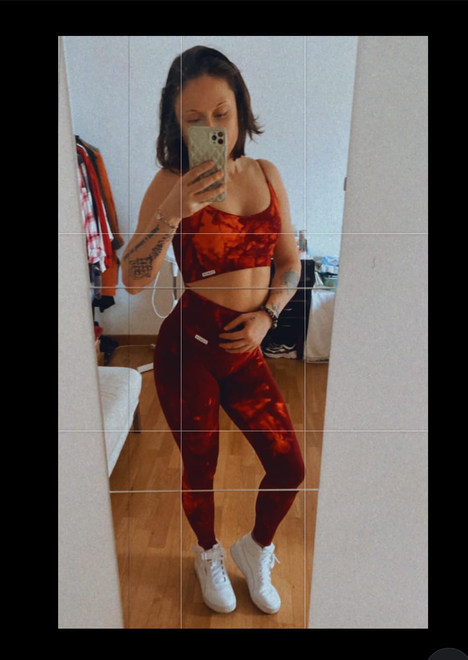 Customer photo review of Leggings Maltinto Rosso Inferno