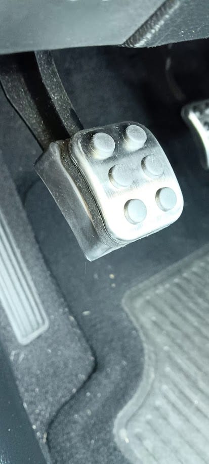 Customer photo review of Speedlogix Parking Brake Cover 2005-2023 Challenger/Charger