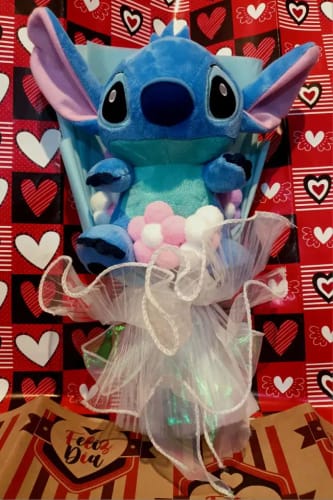 Customer photo review of Lilo & Stitch Snuggle Bloom Bouquet