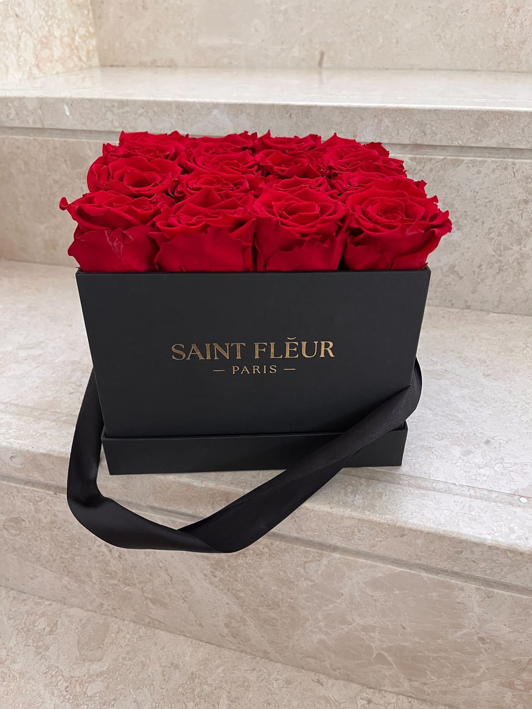 Customer photo review of Classic Square - Black Classic Box