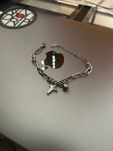 Customer photo review of KAMI STYLE STAR BRACELET