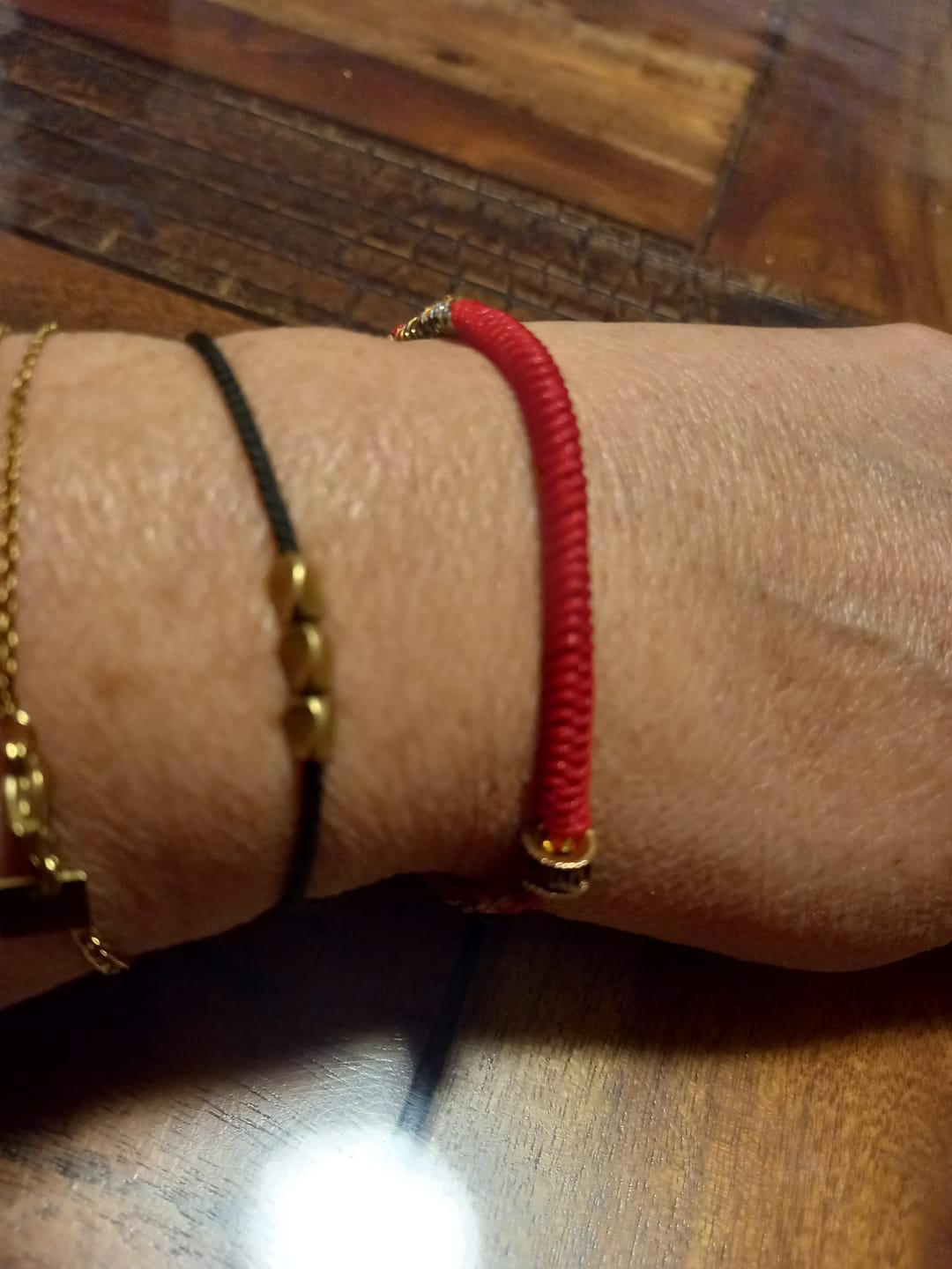 Customer photo review of Bracelet de Chance Tibétain "Perle de Cuivre"