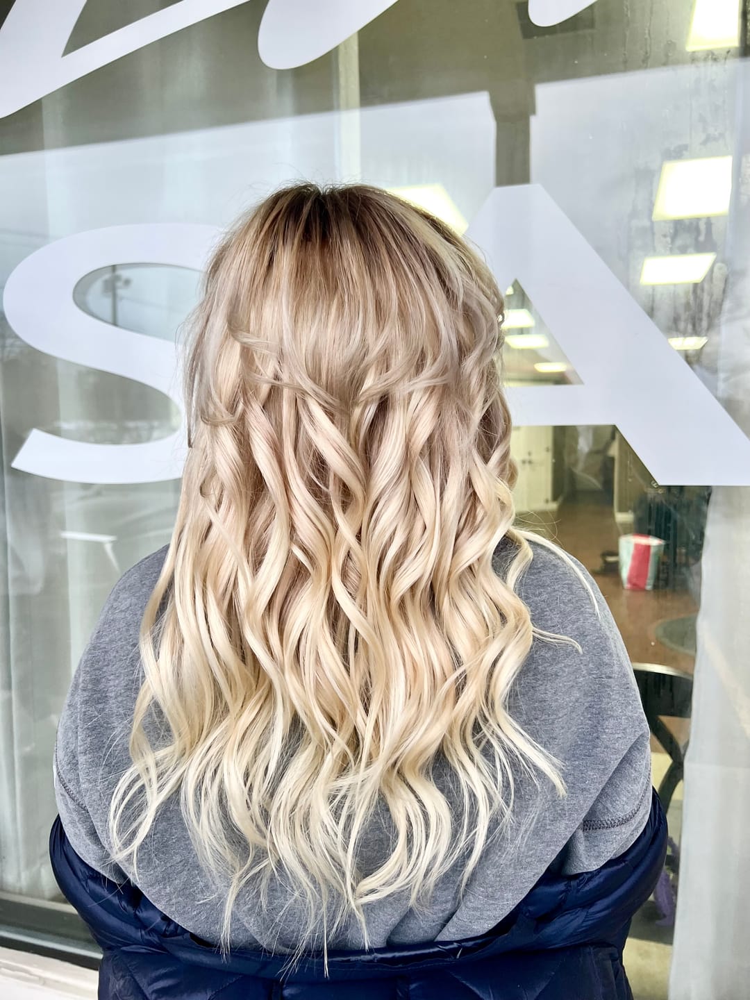 Customer photo review of Full Shine PU Seamless Clip in Extensions 100% Remy Human Hair 8 Pieces Balayage (#18/22/60)