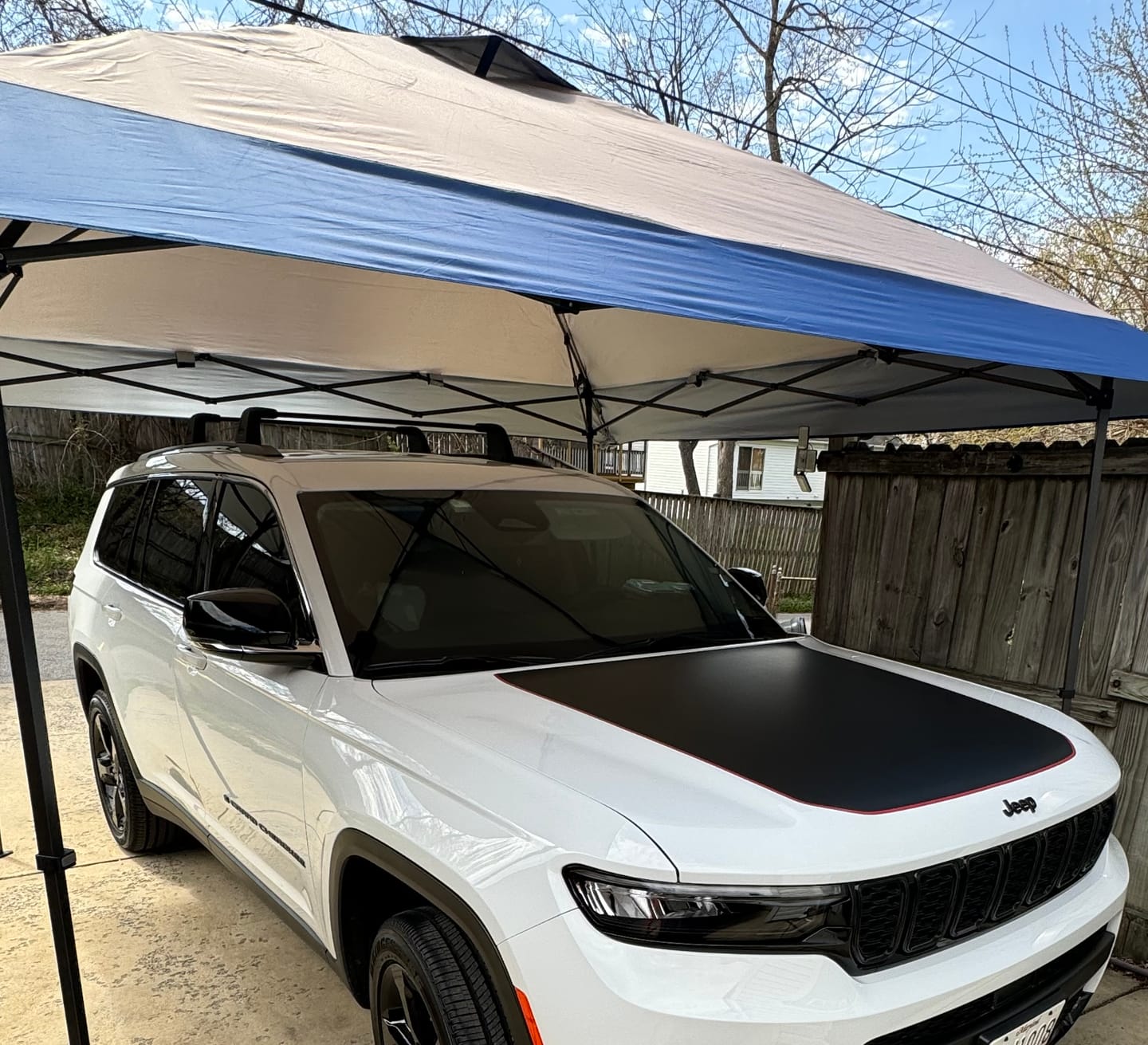 Customer photo review of Grand Cherokee L Hood Graphic | fits Jeep Grand Cherokee L 2021-2024 3-row