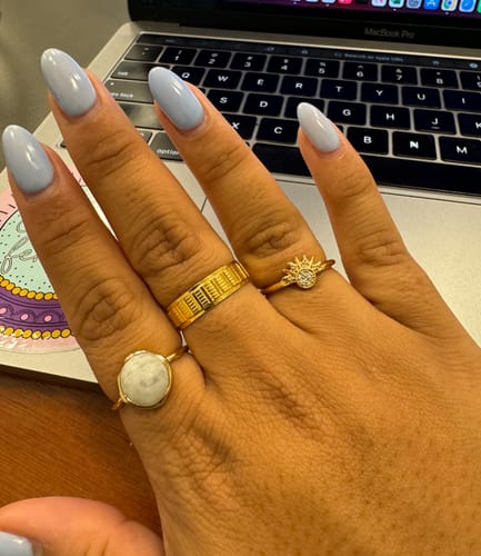 Customer photo review of Irregular Moonstone Ring (Gold)
