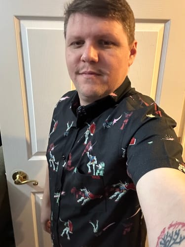 Customer photo review of Gundam “Amuro vs. Char” – KUNUFLEX Short Sleeve Shirt