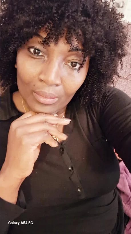 Customer photo review of Perruque Afro Naturelle Africaine