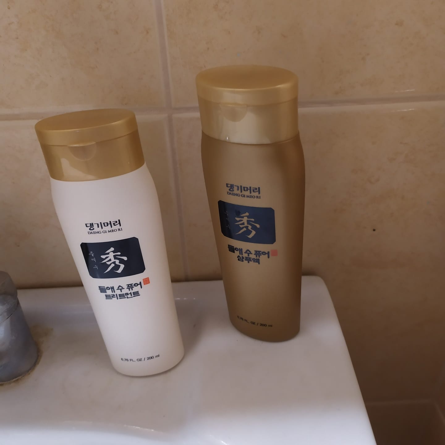 Customer photo review of Безсулфатен стимулиращ растежа шампоан против косопад Doori Златен еликсир