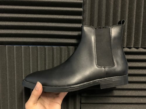 Customer photo review of Chelsea Boots With Zipper - Solid Black Leather (Crepe Sole)