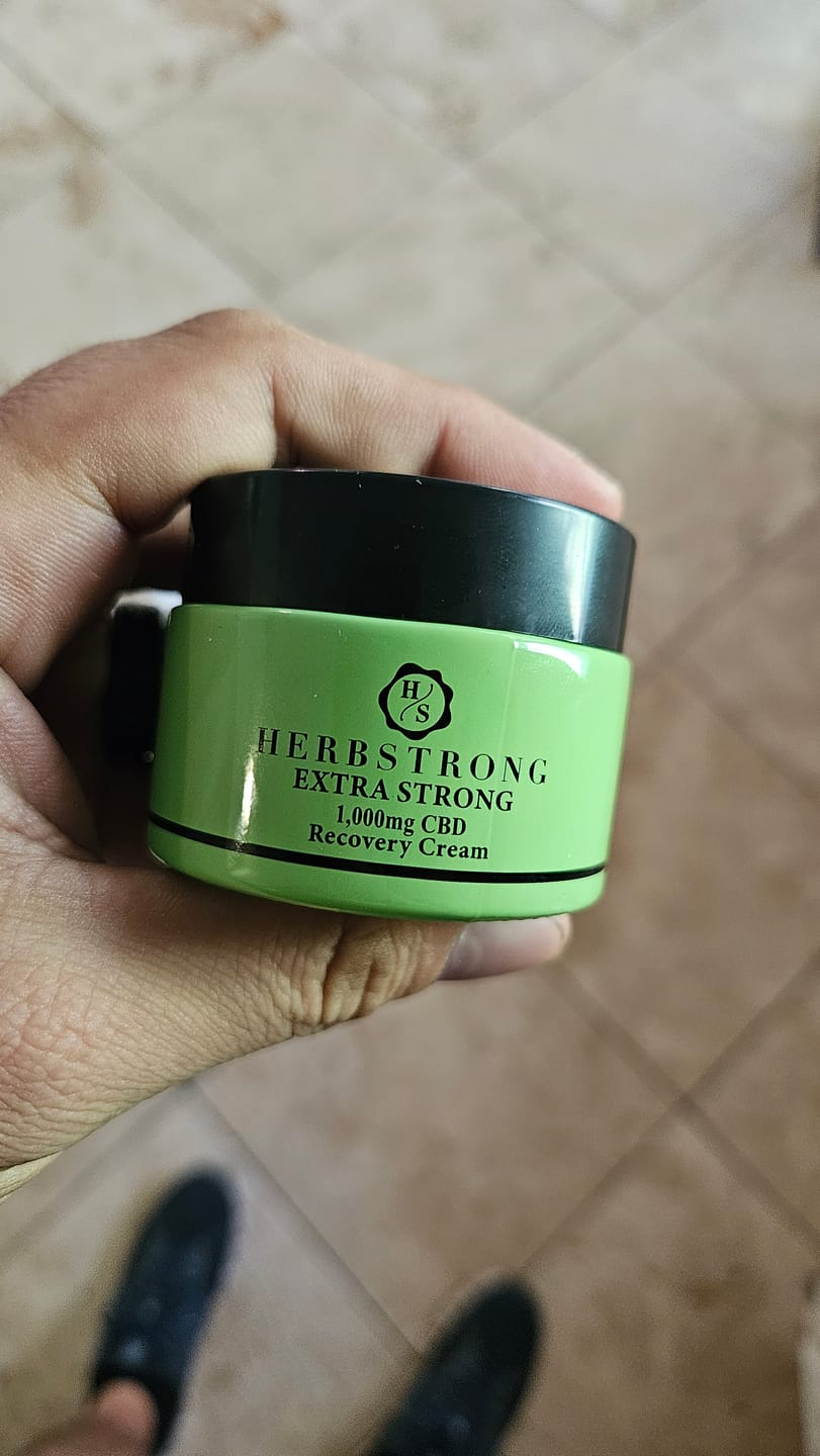Customer photo review of Extra Strong Recovery Cream