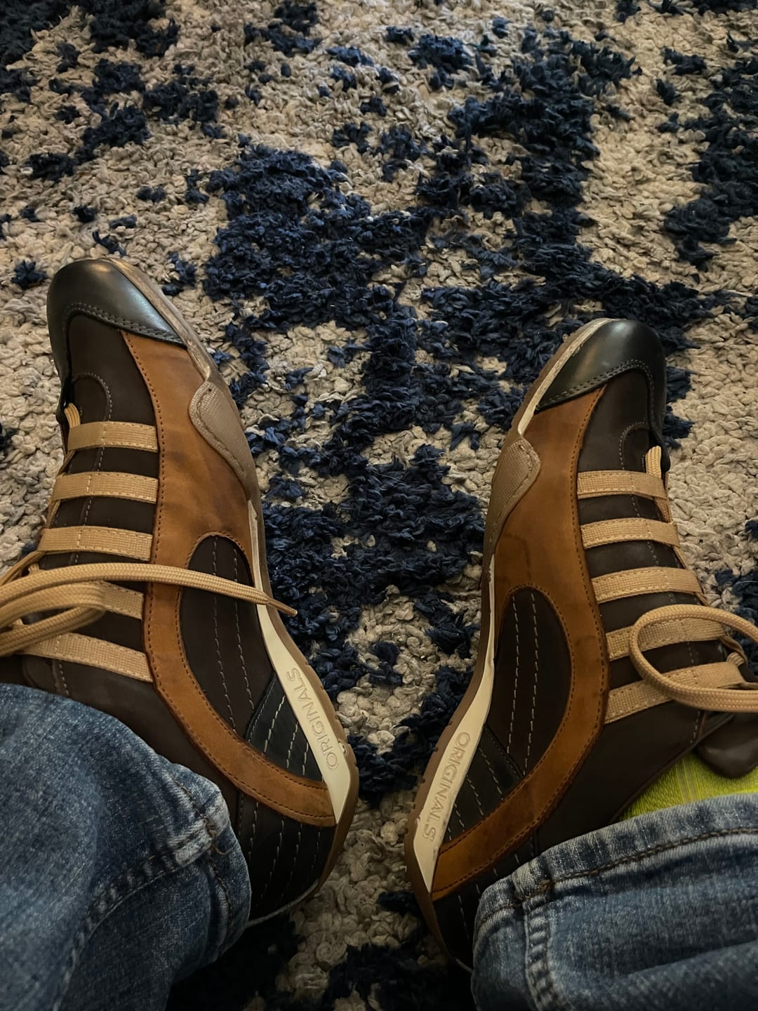 Customer photo review of Men's GrandPrix Sneaker in Designo Marron (Medium and Dark Brown)