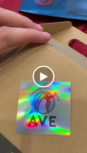 Customer video review of Stickers Holográficos
