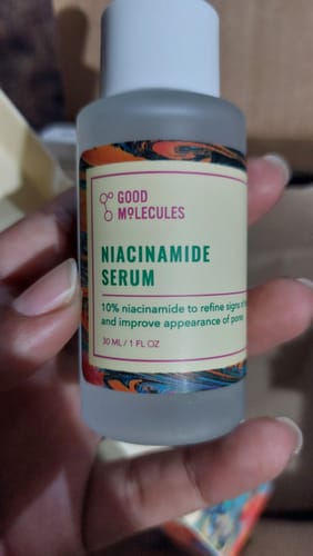Customer photo review of Niacinamide Serum