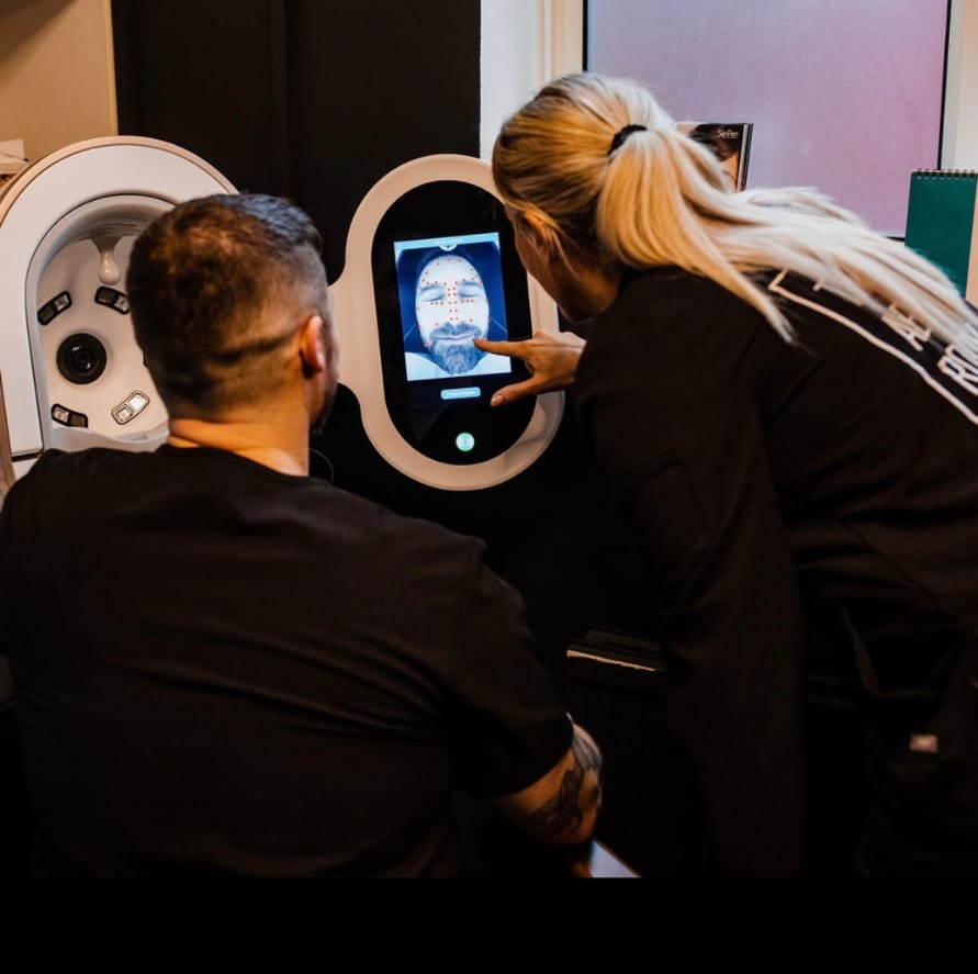 Customer photo review of Skin Analysis Machine M9