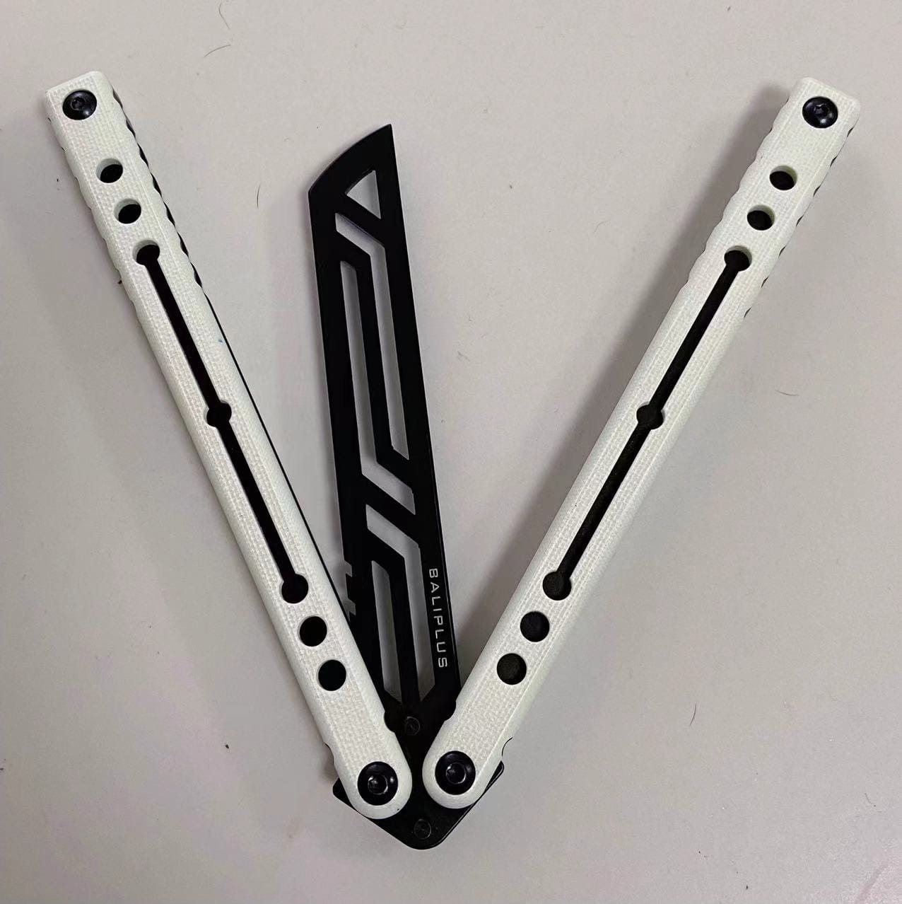 Customer photo review of baliplus nautilus V2 clone Aluminum alloy handle stainless steel blade bushing