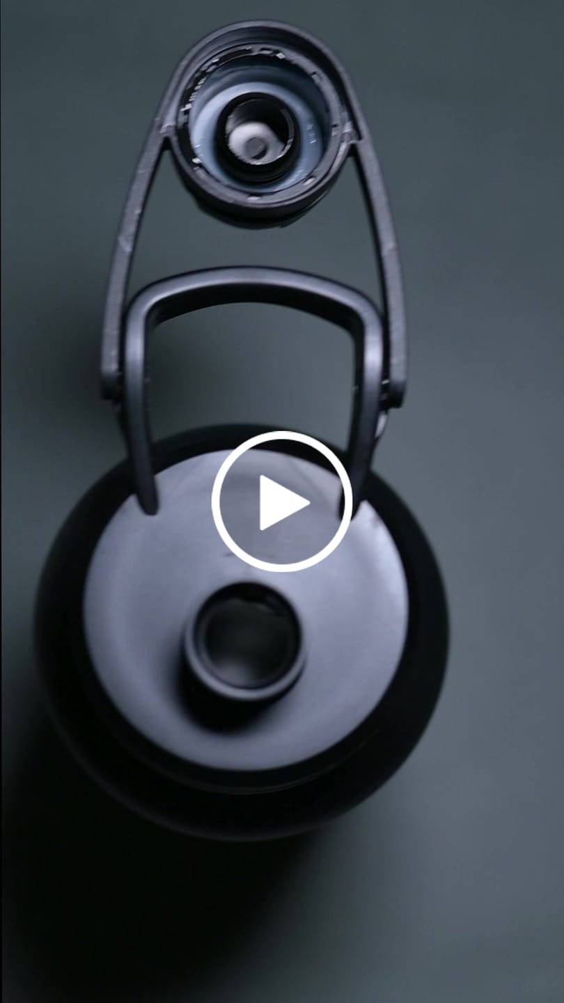 Customer video review of DOZZE Adventurer Water Bottle