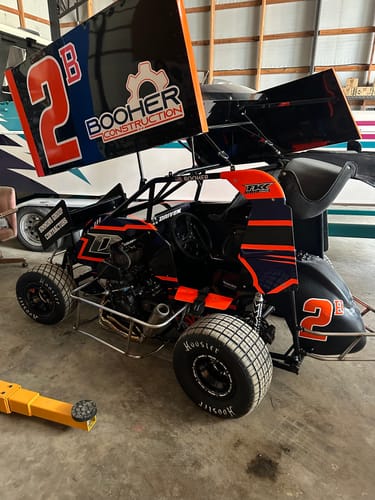 Customer photo review of Racing Trailer Pit Lights – Dual 10 Foot Pole 20,000 Lumens