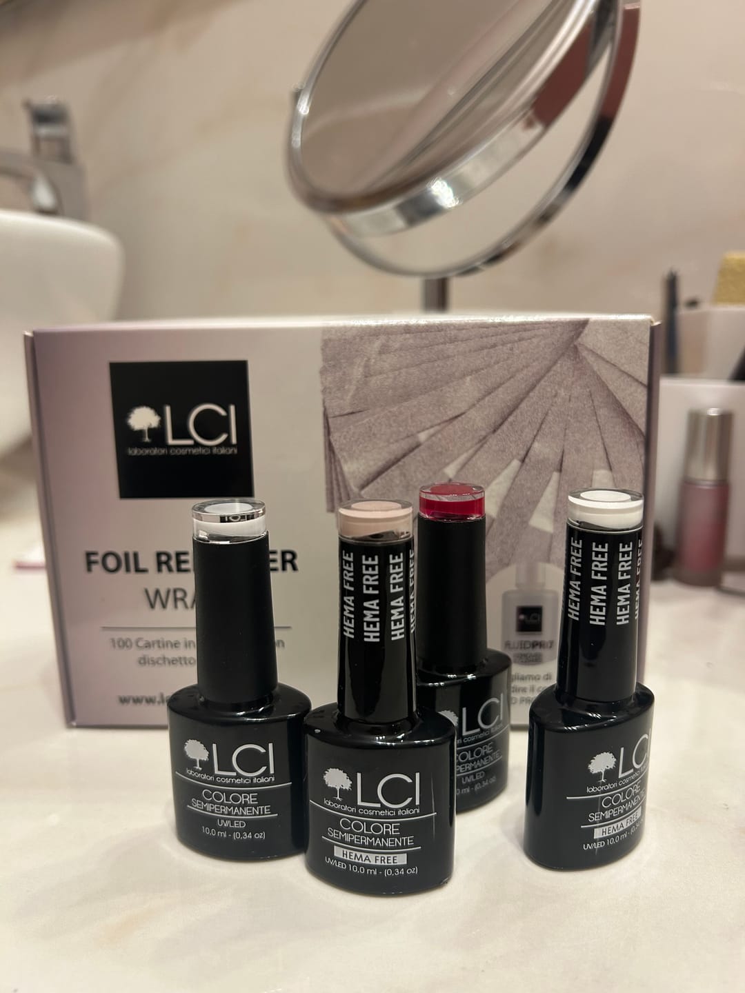 Customer photo review of Smalto Semipermanente LCI -  Rosso Chanel Dark