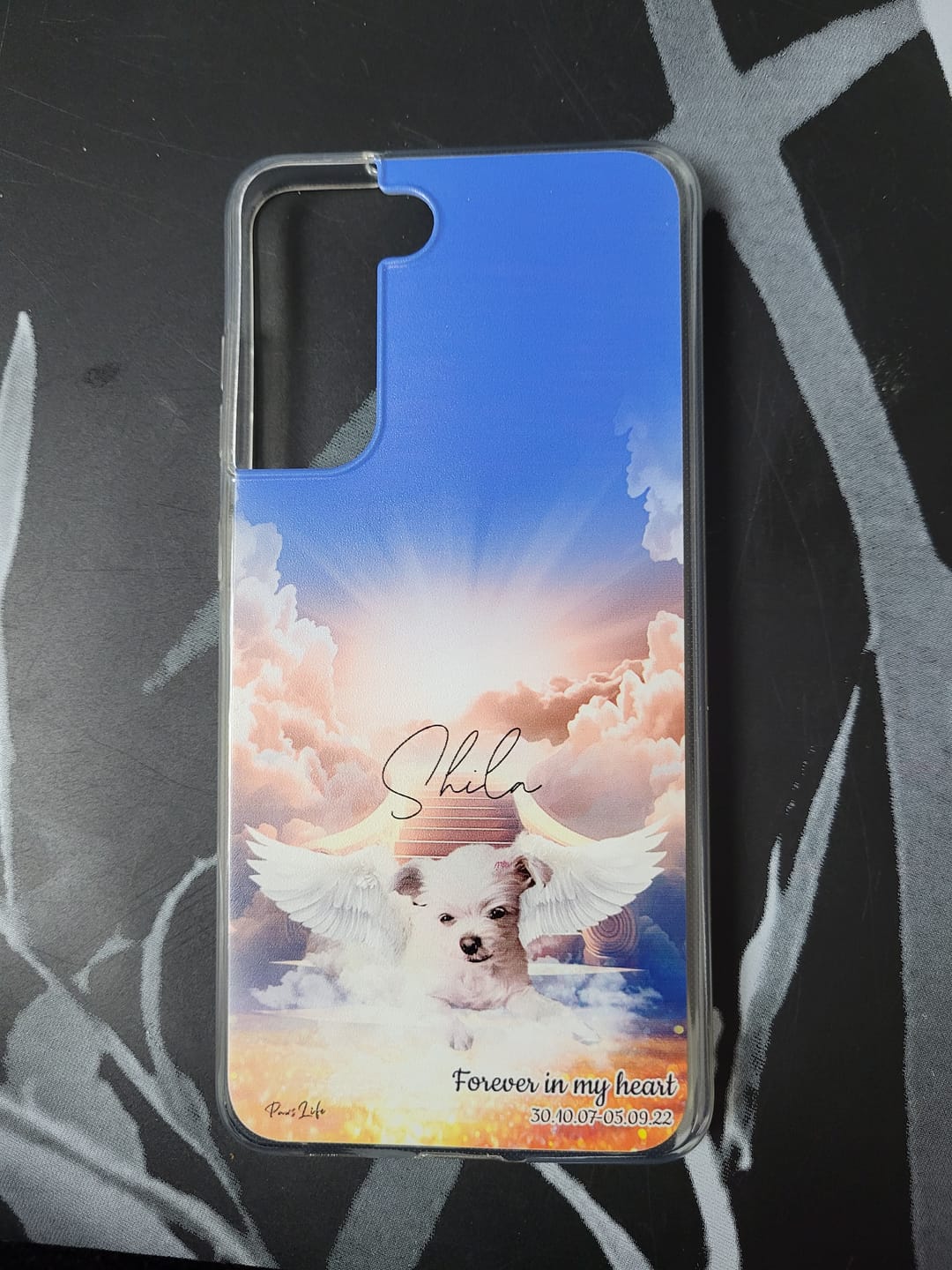 Customer photo review of Personalisierte Portrait Handyhülle – Himmlischer Engel Stil