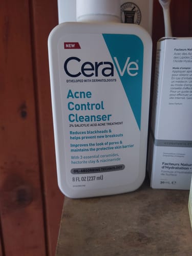 Customer photo review of Acne Control Cleanser with Salicylic Acid