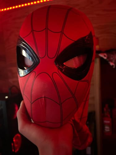 Customer photo review of New Spider-man:no Way Home Spider Man Mask Luxury Helmet Rechargeable Remote Eyes Movable Mask Cosplay Decoration Gift Toys