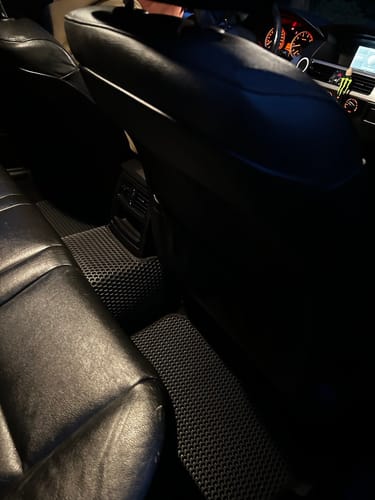 Customer photo review of Dywaniki samochodowe na zamówienie - Przód i tył