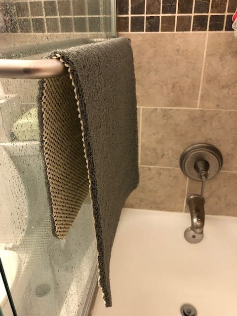 Customer photo review of OZBATH™ Non-Slip Shower Mat - 50% OFF TODAY