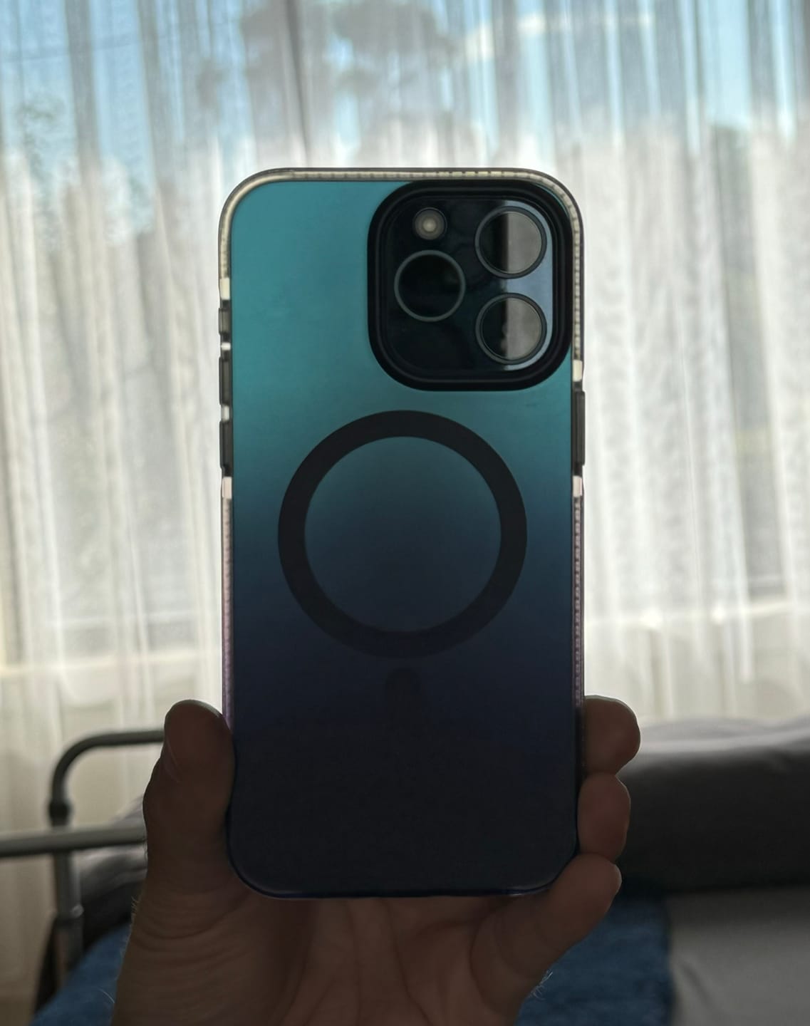 Customer photo review of [NEW] [MagSafe] Gradient Matte iPhone Case