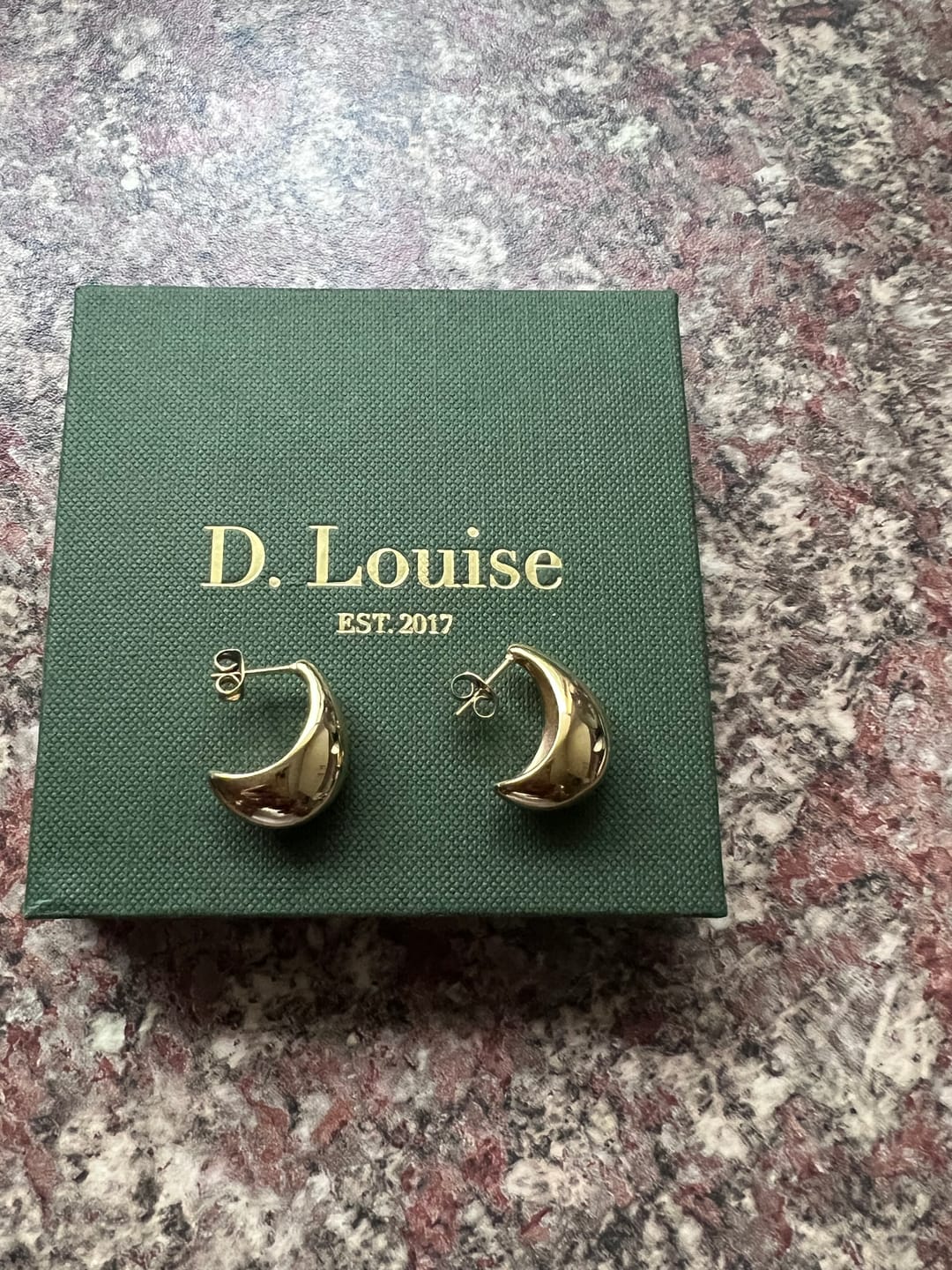 Customer photo review of Curved Midi Hoops