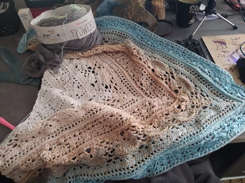 Customer photo review of YarnArt Flowers