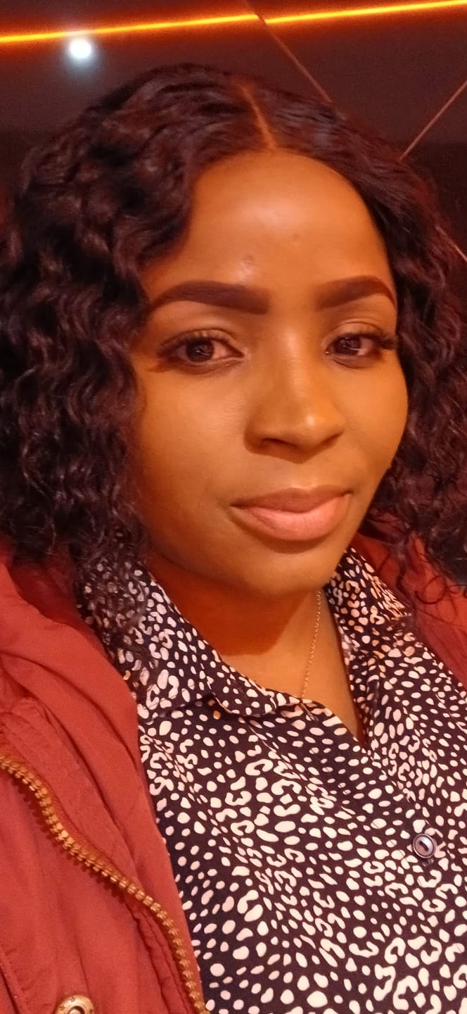 Customer photo review of GIGI - Brazilian 4x4 Lace Wig