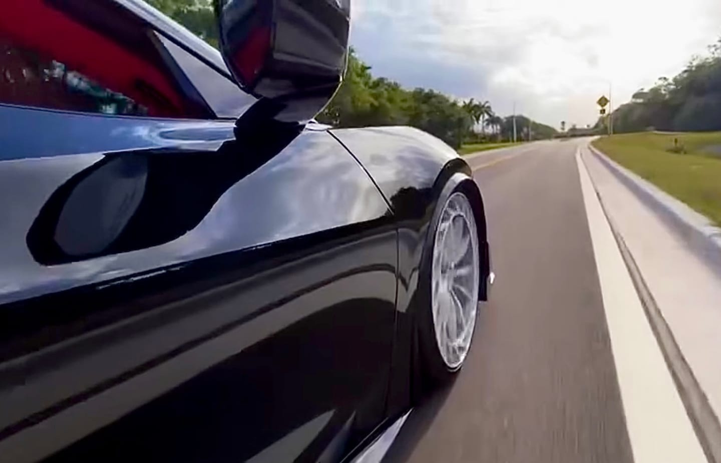 Customer photo review of Chevrolet Corvette C8 Side Wheel Fender