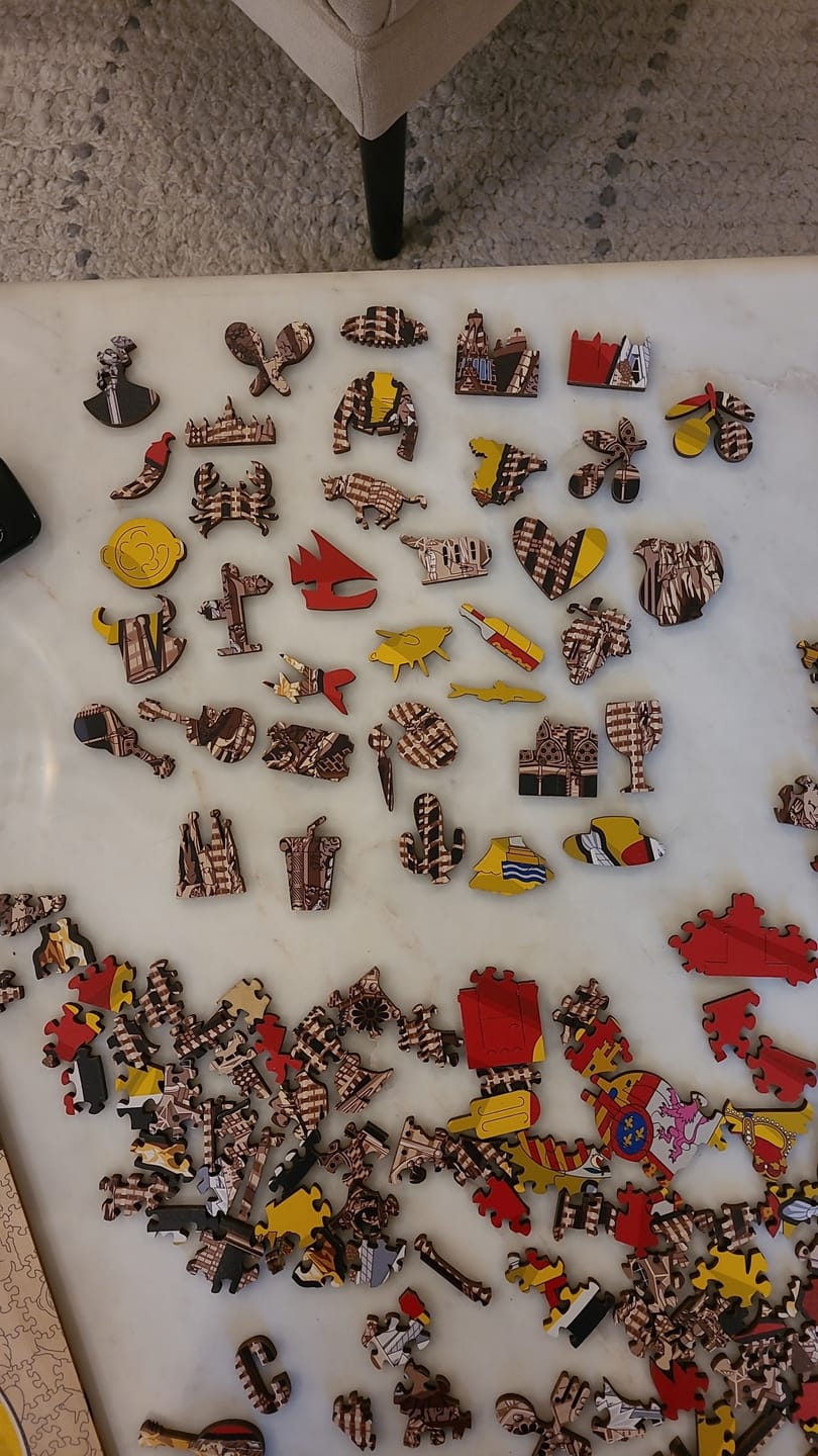 Customer photo review of Sagrada Família - Wooden Puzzle