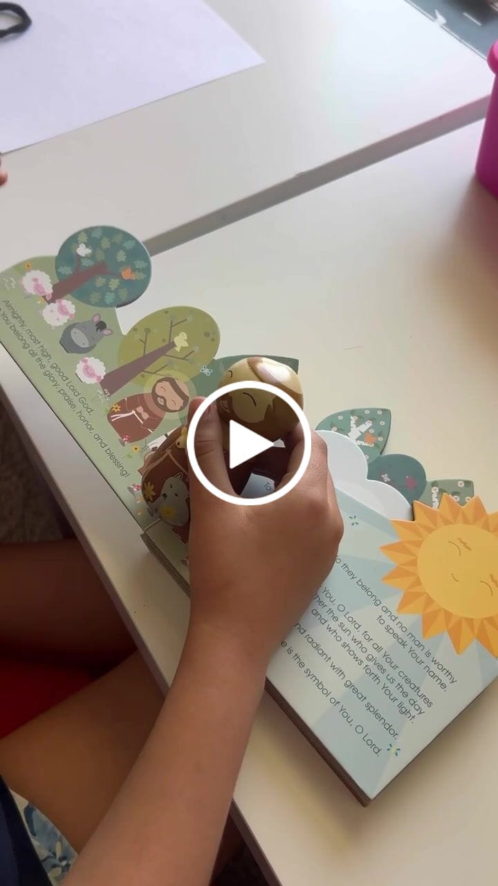 Customer video review of The Canticle of the Sun: Of St. Francis of Assisi shaped book
