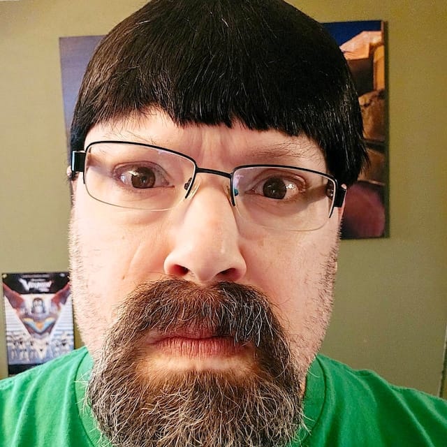 Customer photo review of Men Black Short Straight Short Blunt Bangs Cosplay Thin Wig