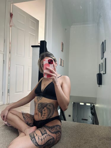 Customer photo review of TattooNumbx Numbing Cream