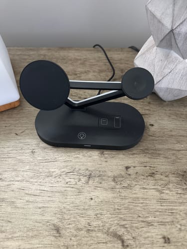 Customer photo review of PRISM CHARGING STATION BY MDRNDOCK