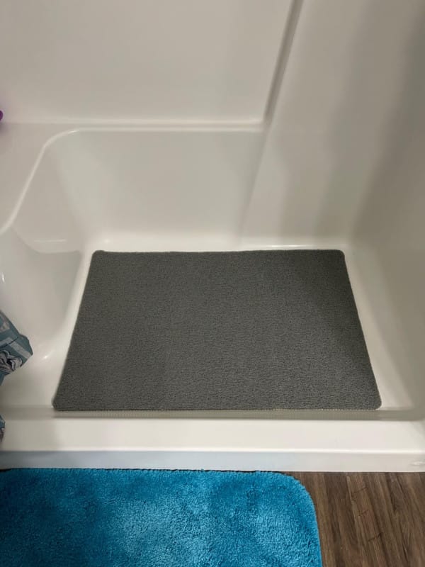 Customer photo review of OZBATH™ Non-Slip Shower Mat - 50% OFF TODAY