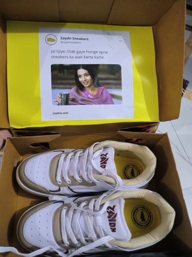 Customer photo review of AUSTIN Beige Men's casual sneaker