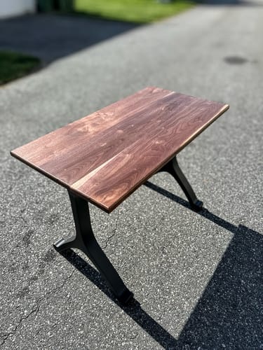 Customer photo review of Furniture Legs 401 Wishbone 28H Modern Metal Dining Table Legs