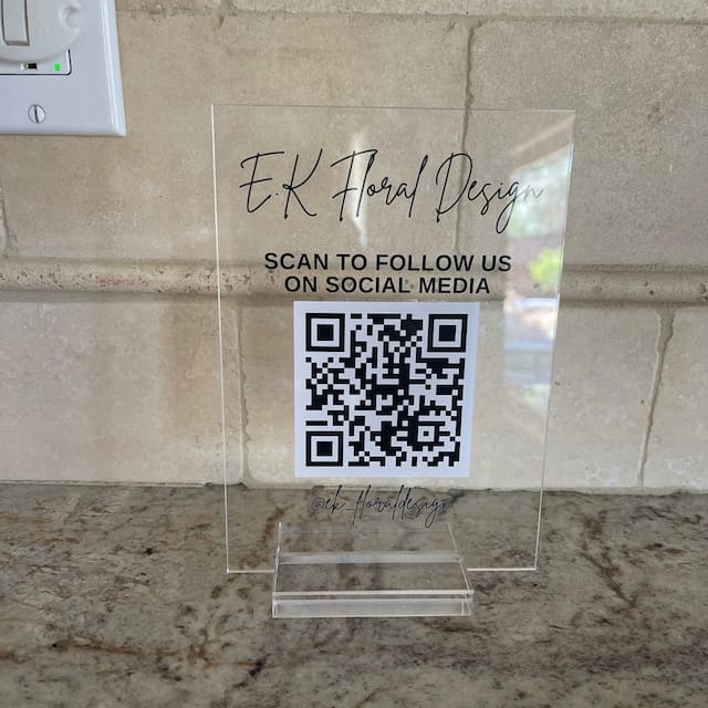 Customer photo review of Custom Acrylic Business Decoration Sign - Personalized QR Sign Shop Decor Business Social Media Sign Sign for Business Custom Acrylic Sign Acrylic Sign Logo Table Sign Social Media Sign Qr Code Signs