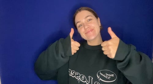 Customer photo review of Compact Travel 2m x 1.5m Crease-Free Premium Self Tape Audition Blue // Grey Screen Backdrop Kit